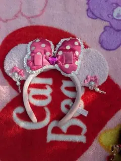 ディズニー　ミニー　ピンク　水玉　リボン　イヤリング　カチューシャ　訳あり