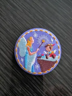 Disney ピノキオ　刺繍ピンバッジ　缶バッジ