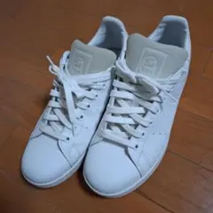 アディダス　スタンスミス