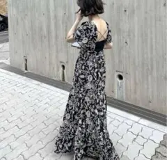 ZARA エンブロイダリーティアードワンピース刺繍花柄