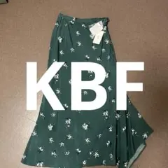 タグ付きKBFフラワーイレヘムバイアススカート 緑色のサムネイル