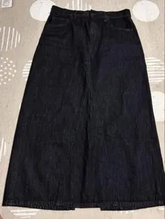 UNIQLO ダークデニム スリット入り ロングスカート