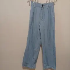 GU レディースパンツ　Mサイズ