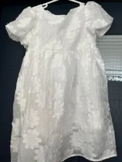 白ワンピース 花柄 フォーマル