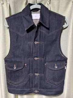 Item thumbnail for item 938f5a42-f2f5-4cfe-aab9-b5a75f9411cc