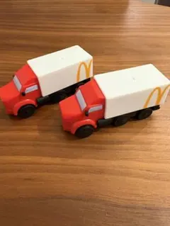 マクドナルド ミニチュア トラック 2個セット