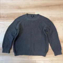 A.P.C. グレー ニットセーター Sのサムネイル