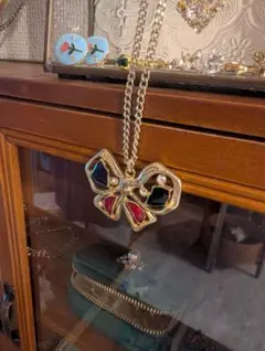 【ヴィンテージ】 リボン型 ネックレス カラフル 装飾 レトロ アンティーク