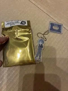 蜂乃屋凪　アクリルキーホルダー