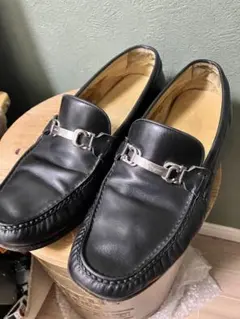 Ferragamo ガンチーニ 黒 ビットローファー 9EE 27.5㎝相当のサムネイル