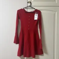 GRLの赤色の服のサムネイル