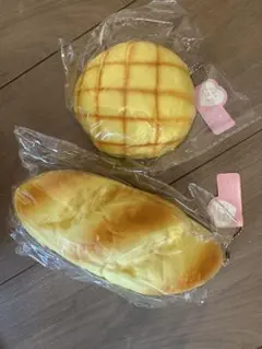 メロンパン フランスパン　スクイーズ キーホルダー 新品