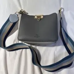 （極美品）D.Kellyレザー ショルダーバッグ
