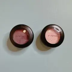 Item thumbnail for item b0dff25b-97cb-476f-bea3-27487b1f7be4