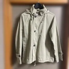 Item thumbnail for item 322ade80-864f-4fee-94e4-a9ba5a0b0dab