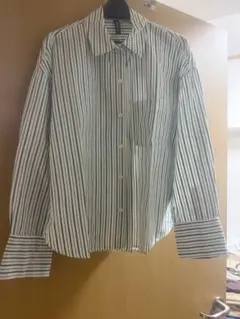 H&M ストライプ柄 長袖　オーバーサイズ コットンシャツ / ストライプシャツのサムネイル