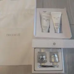 DECORTE AQ ミリオリティ クレンジング 洗顔 クリーム デコルテのサムネイル