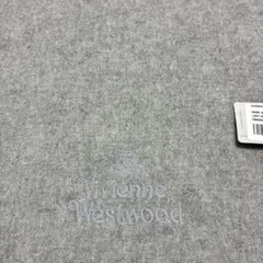 a*】様 Vivienne Westwood ライトグレー マフラー