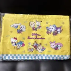 ちいかわ×サンリオキャラクターズ　レジかごバッグ　イエロー