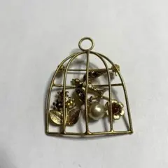 昭和レトロ K18 花籠 ブローチ - メルカリ