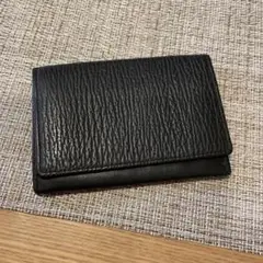 黒いレザー名刺入れ