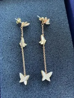 スワロフスキー Lilia ドロップピアス ピンクゴールド