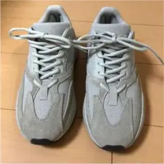yeezy boost 700 26cm salt