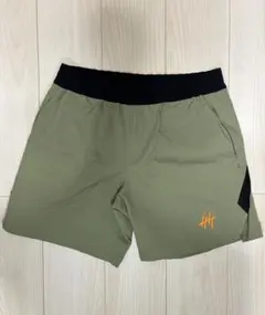 オリーブグリーン バスケ ショートパンツ