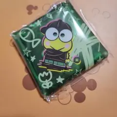 けろけろけろっぴ新品 ポーチ カラビナ付き