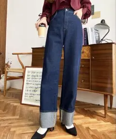 【moment +】ロールアップデニムパンツ（インディゴブルー）