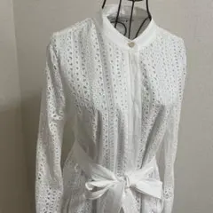 最終値下げZARA ホワイト刺繍入りシャツワンピース