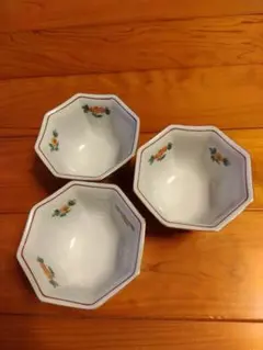 橘吉 八角形 小鉢 3個セット 赤絵 新品未使用