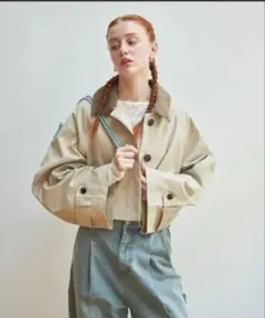 KBF BACKフレアショートジャケット　ベージュ