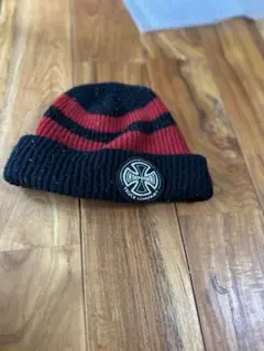 INDEPENDENT TRUCK COMPANY ニット帽 ビーニーのサムネイル
