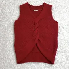 ELLE PLANETE ニットベスト センターケーブル編み 赤 Vネック 38