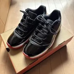Nike Air Jordan 11 Low bred エアジョーダン