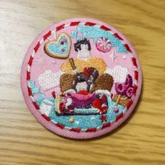 ディズニー 刺繍缶バッジ