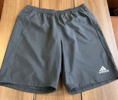 adidas climalite グレーショートパンツ