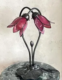 逸品 ステンドグラス ランプ 小鳥 花柄 ティファニー風 テーブルランプ