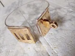 クリア素材 ゴールド金具 バングル！！