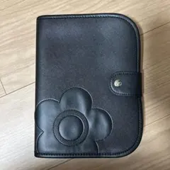 MARY QUANT マルチケース