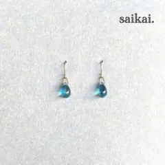 [913]チェコガラスドロップの一粒ピアス グリーン ブルー 青 ハンドメイド