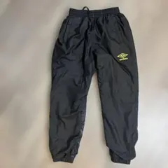 umbro ピステパンツ ブラック 迷彩柄140cm