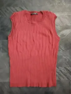 リブ編みノースリーブトップス