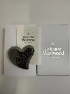 VMPD8-416-11 Vivienne Westwood ハート型ライター - メルカリ