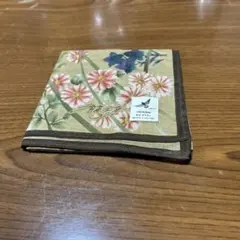 GRAN ハンカチ ベージュ 花柄