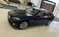 BMW 5シリーズ ツーリング1/18 レア、のサムネイル
