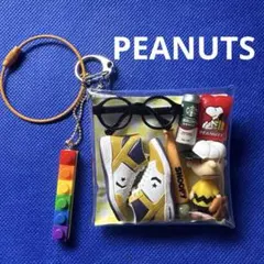 ガチャ詰めポーチ PEANUTS チャーリーブラウン