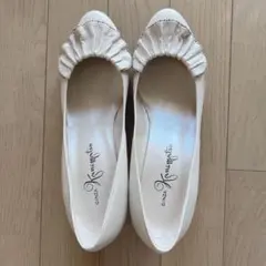新品未使用　銀座かねまつ　本革　パンプス　アイボリー　白　オフホワイト