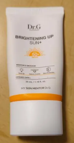 Dr.G BRIGHTENING UP SUN+ 日焼け止めのサムネイル